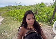 Бях на нудистки плаж с мадами, записвахме пълна путерия