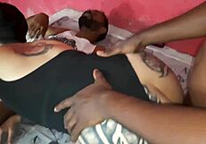 Fui convidada pra um churrasco e chegando l� s� tinha eu de carne meu corno me filmou sendo servida - completo no red