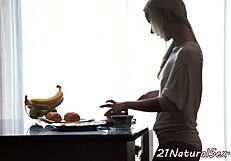 Classy babe gets pussyfucked hard and facialized