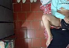 Colombian Stepmom Fucked By Stepson On Ceiling Cam