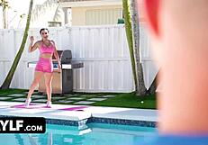 spring workout with sandy love gets wild outdoors! 💦