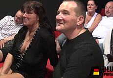 i'm watching a group scene in the cinema