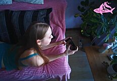 my stepsister picked my big dick over hentai for homemade fun