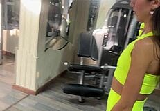 Trainer fucks katty in gym