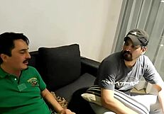 terrível puta la mucama tenta esconder o prazer