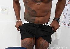 O Massagista 1 Big Cock Group Action