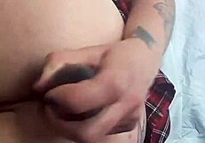 Blondes doigtent intensément l'anus et éjaculent massivement !