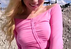 Ella Knox And Amilia Onyx Share Huge Cock In 3some Blowjob And Fucking.