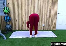 Muslim Girl in Hijab Betrays Husband with Trainer in Secret