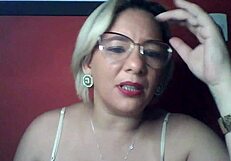 Neighbor Couple Helps Gas Technician