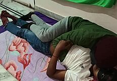 Amarican beauty meets Indian babe in homemade vid