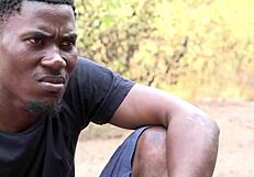 She gets laid in garage