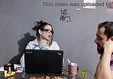 Dando jeitinho brasileiro de vender com big ass creampie