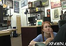 non-professional shows us some love with hardcore sucking and fucking skills