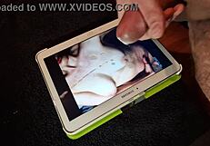 Tribute cumshot for martina fragola?