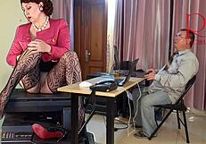 giantess secretary seduces boss, shows pussy and masturbates