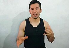 Jovencito Le Da Sexo Oral a la Polla Enorme Gruesa del Tio de Su Mejor Amiga Se Come Su Leche Relato Sexual