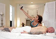 i fucked a ts masseuse and it was amazin, buck angel style.