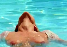 Jamie Michelle Tricks Vanna Bardot into 3some Action. Clothes Off for Deepthroat Fun.