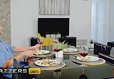 Jamie Michelle Tricks Vanna Bardot into 3some Action. Clothes Off for Deepthroat Fun.