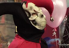 i watch gorgeous chicks in group fun with guys