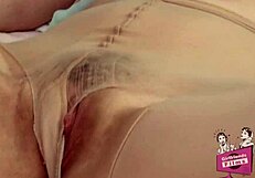 i can’t get enough of julia ann’s lesbian licks