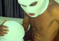 Big ass baddie says no to condoms