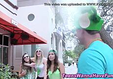 Amateur teen ass jizzed at high definition party