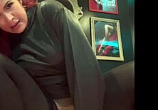 normal size clitoris in big ass