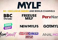 pervmom milf with thick ass rides stepson in sextape