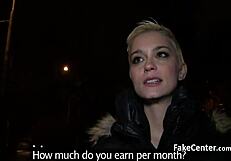 Man, this shorthaired beauty fucks outdoors like a pro! 😜