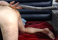 Проникнат здраво по време на дива нощ с близки приятели