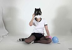 I’m obsessed with this maniac fetish video in sexy stockings!