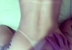 Peguei as duas novinhas do tinder e fodi o cuzinho delas