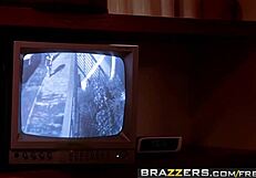 Brazzers - Pornstars Like It BIG - Esperanza Gomez in Call Girl Tale.