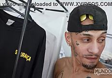 O Closet Da Minha Empresa D� Foder Gostoso Escondido Com Big Cock Bareback