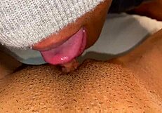 Khalessi Licks Big Clit In 69