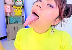 Lila Jordan Brushes Her Teeth With Saliva And Tongue