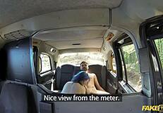 假出租车上饥渴情侣后座猛干，POV超刺激