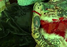 Milf solo orgasm on shelf