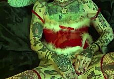 Milf solo orgasm on shelf