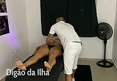 Hotwife squirts twice during massage