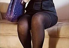 pee in shiny pantyhose while teasing with sexy feet. can her solo fetish show in the toilet get any hotter?