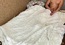 Cum on Arab milf's leggings?