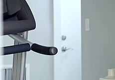 Mofos Pervs Patrol Vanessa Cage Masturbates on Treadmill with Tan Lines