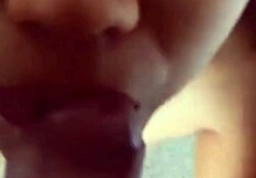 Me Corro En La Garganta Profunda De La Chupona?