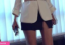 Guy Handcuffs His Therapist Unexpectedly