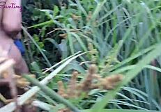 我让老婆给所有人操，我是绿帽她是婊子