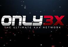 Mary Monroe explodes in orgasm from solo pussy licking!