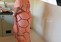 Whoa! Tamil owner jerks cock before maid Sasikala in kitchen!